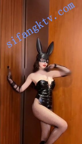 【永久专享】秀人视频/著名演员 王馨瑶 真空 动作诱惑